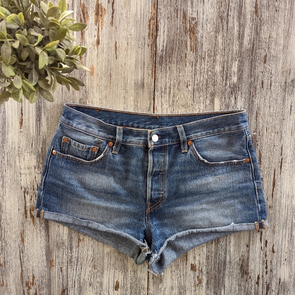 Levi's 501 Jean Shorts Size 29 - Picture 3 of 8